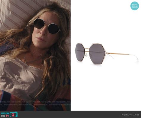 WornOnTV: Carrie’s hexagon sunglasses on And Just .